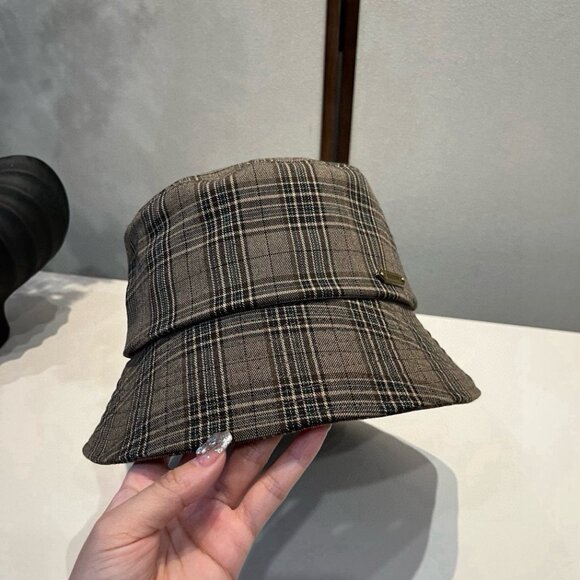 Burberry fishing hat - Picture 5 of 6